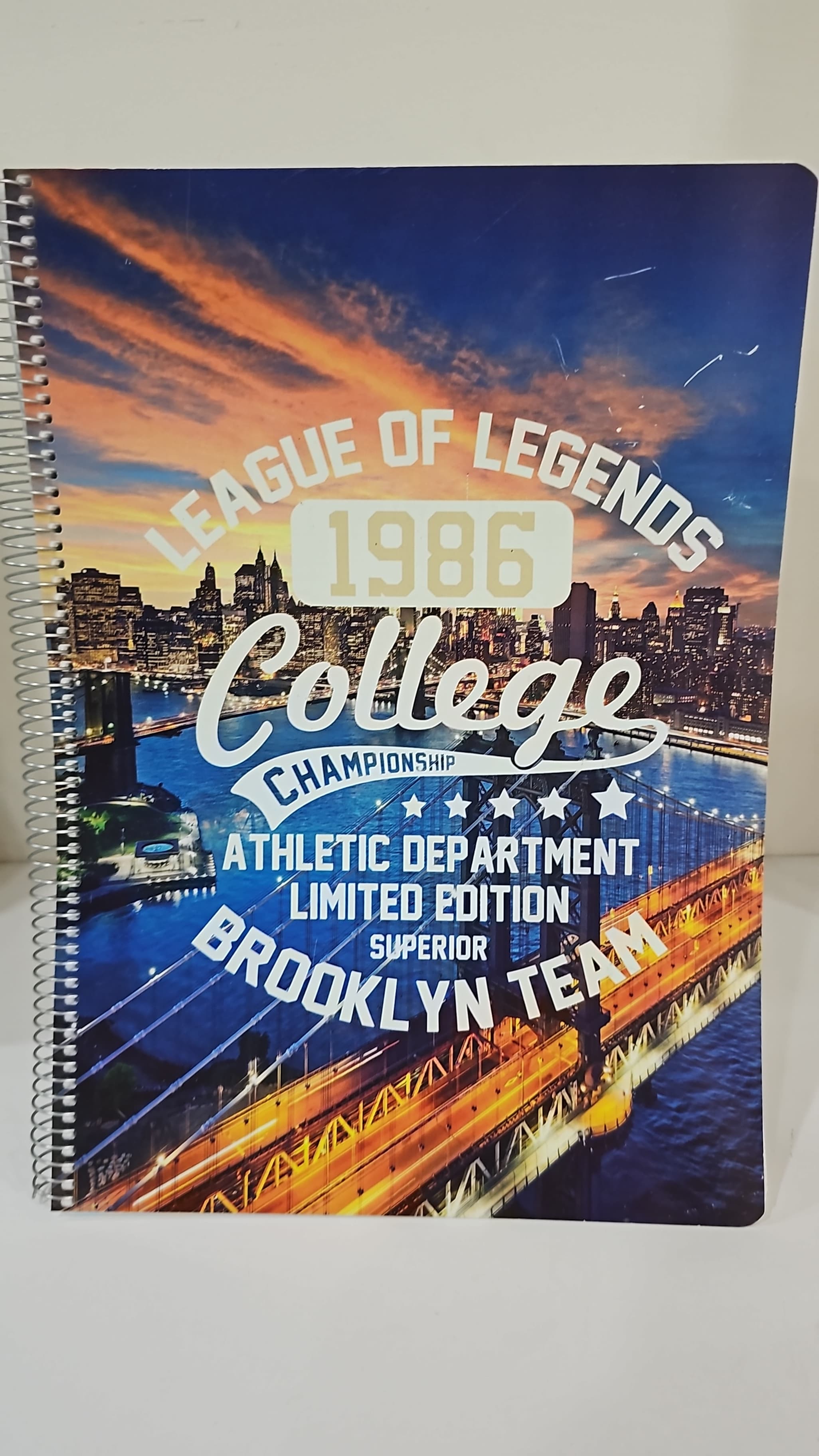 New York Bridge Cover - Copybook - A4 - 1 Subject - Spiral Bound Paperback -Very Small Mini Boxes Lines - 80 Pages - Opens to the Left